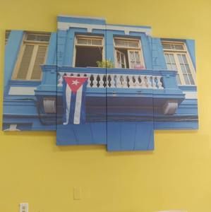 Meet your Posher, Claire